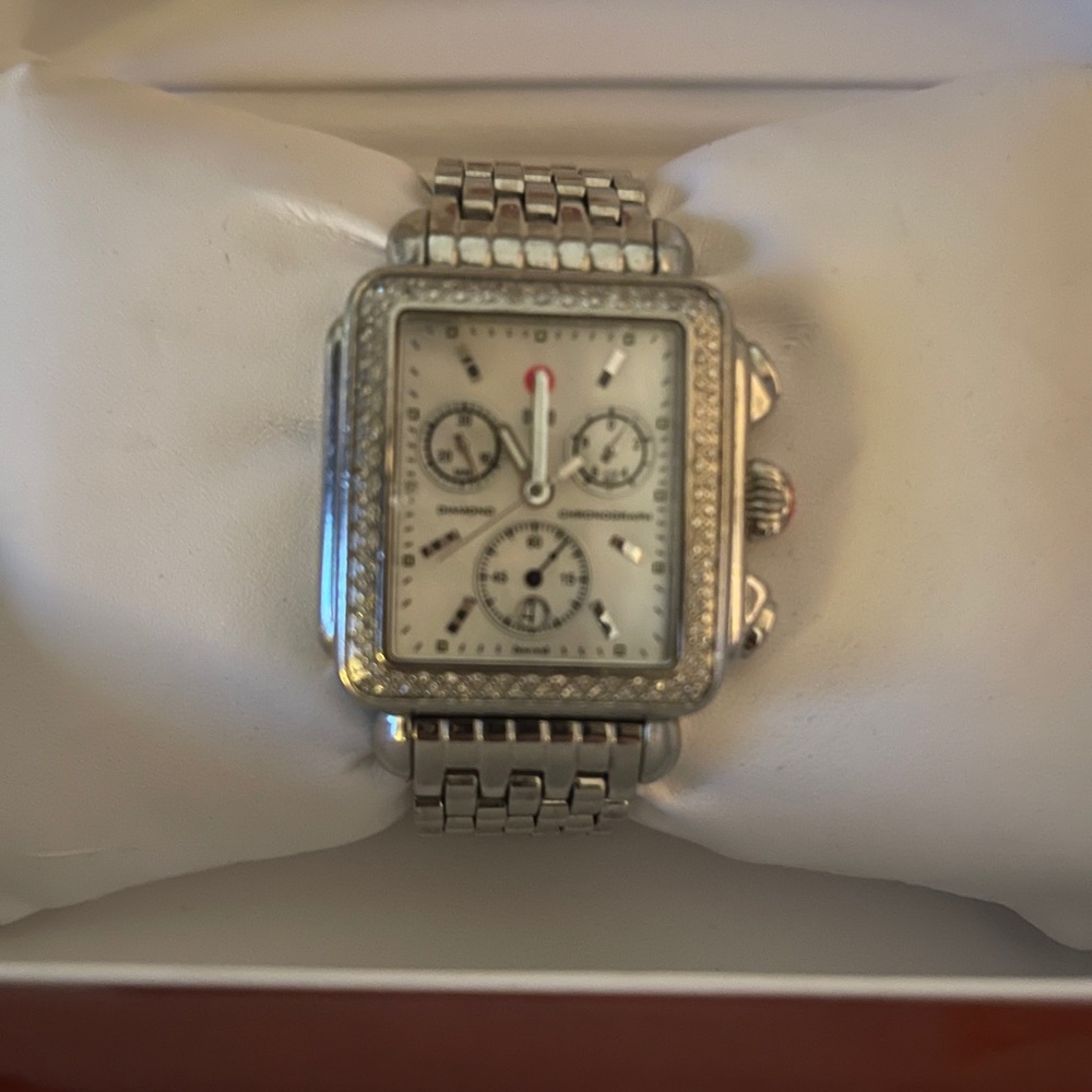 Michelle watch - Picture 4 of 7
